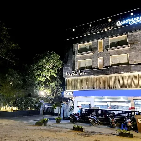 Oyo Townhouse 852 Hotel Vachi Inn-2